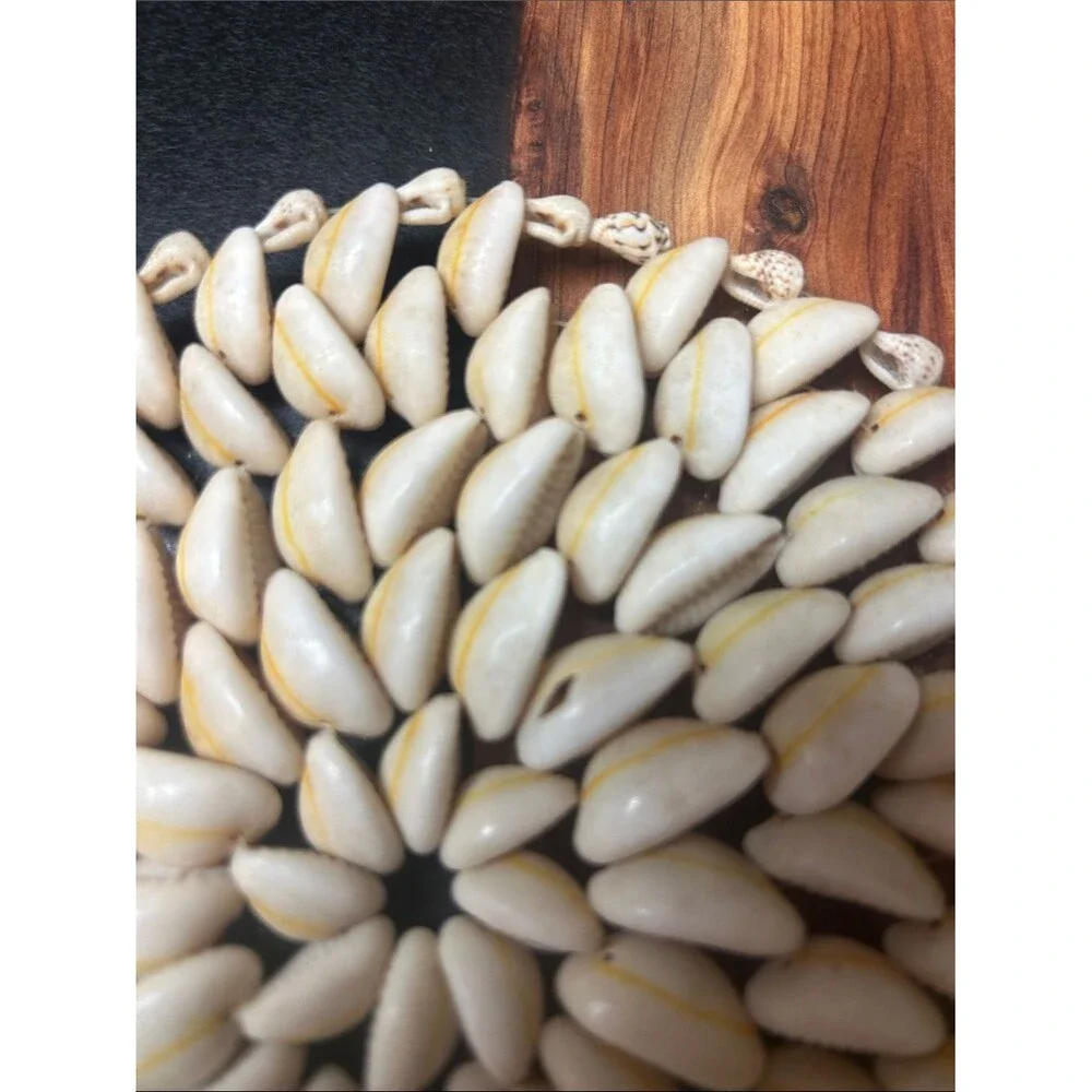 2 Vintage Seashell Trivet Hot Pads Beach Condo Decor